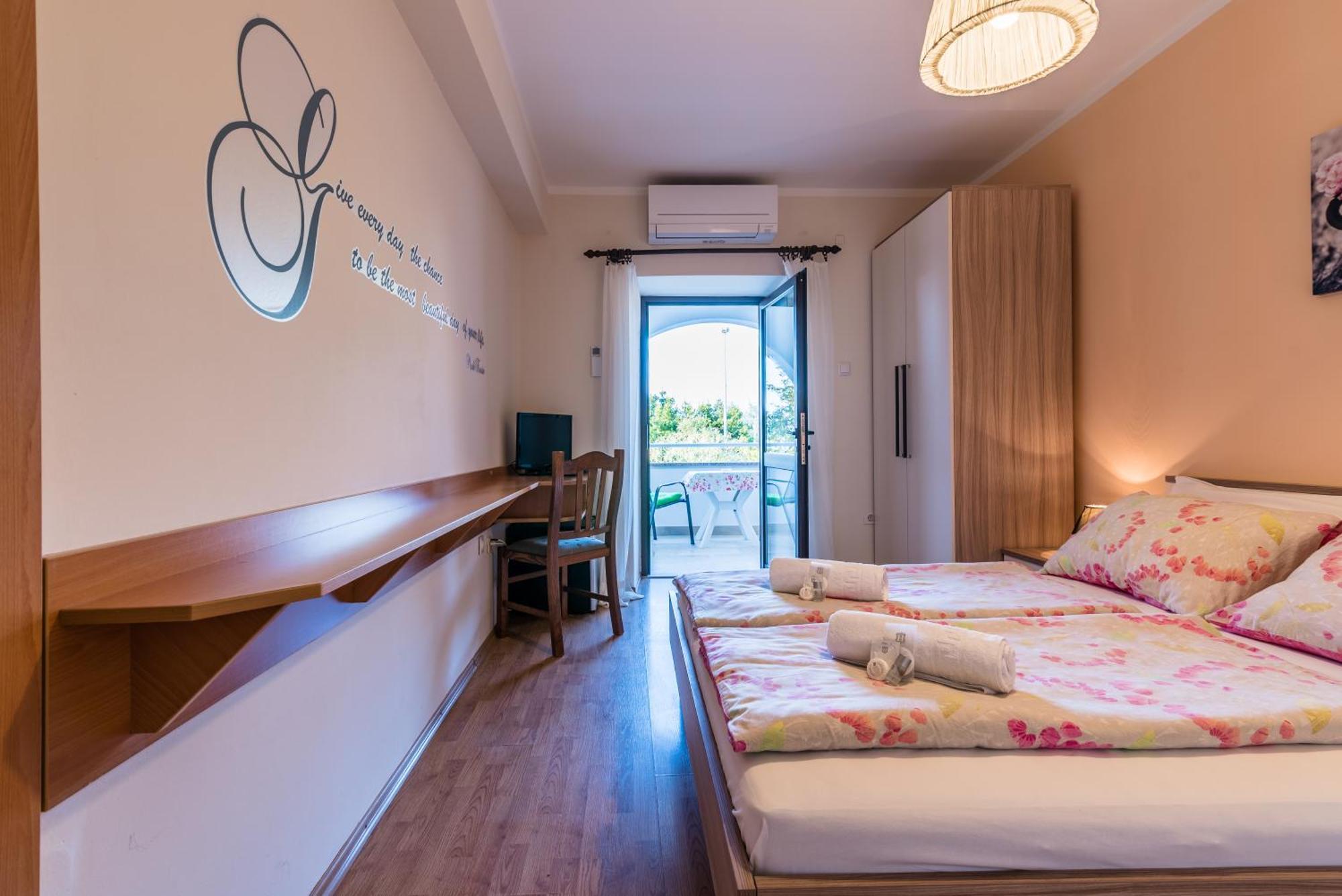 B&B Dujmovic Малинська Номер фото